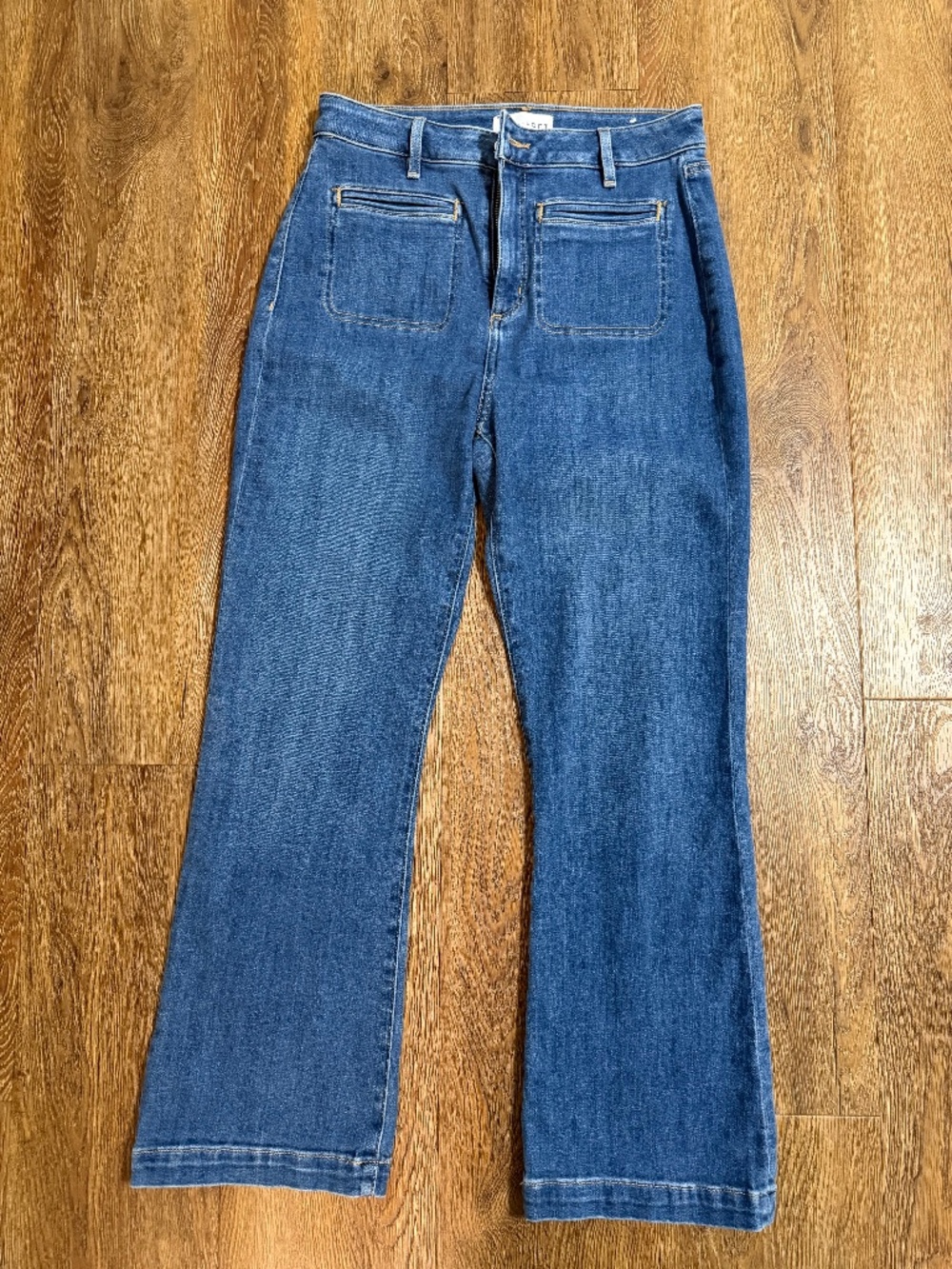 Brand New LOFT Curvy Kick Crop Jeans – Size 6/28